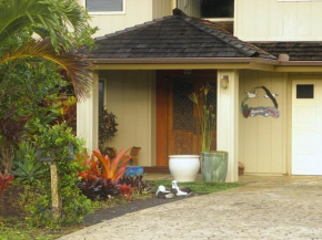 Hale Manulele near Hanalei